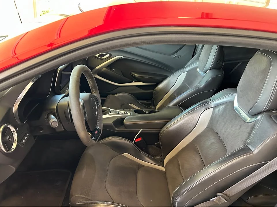 2018 Chevrolet Camaro SS 6th Gen - Image 2 of 8
