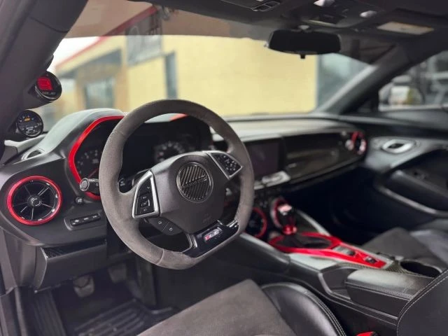 2018 Chevrolet Camaro SS 6th Gen - Image 9 of 21