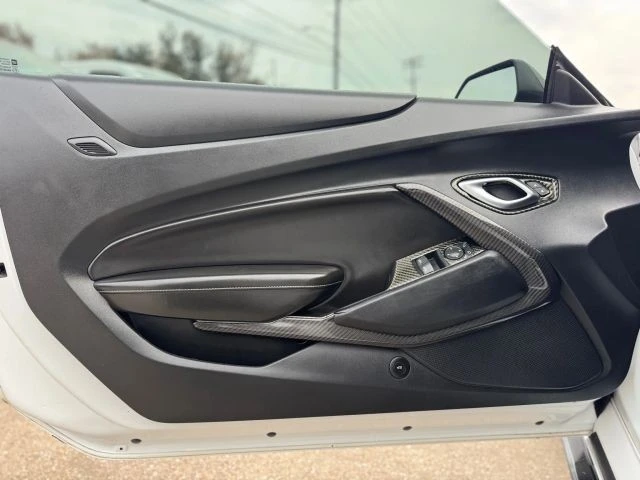 2018 Chevrolet Camaro SS 6th Gen - Image 8 of 21