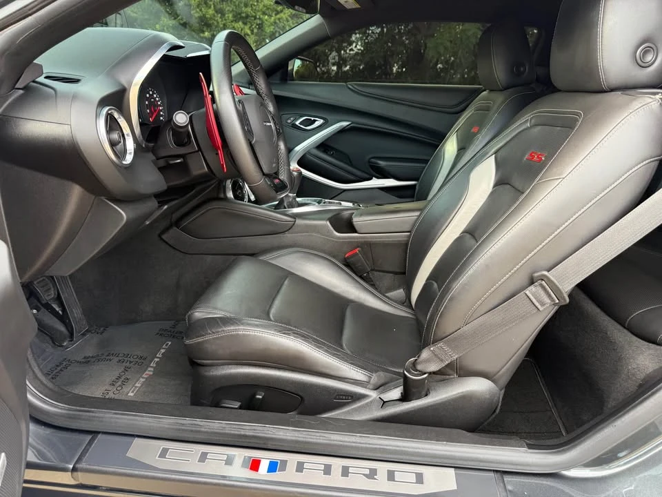 2018 Chevrolet Camaro SS 6th Gen - Image 9 of 15