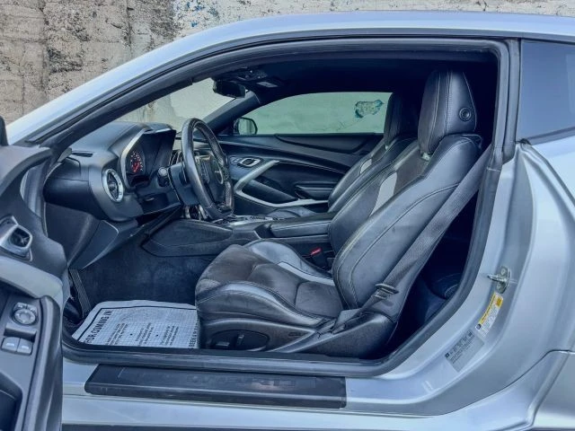 2018 Chevrolet Camaro SS 6th Gen - Image 11 of 21