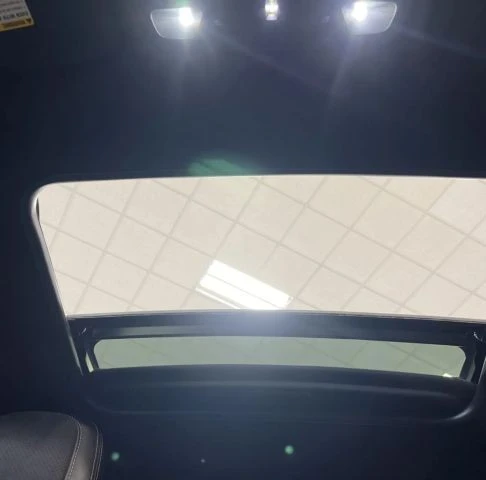 2018 Chevrolet Camaro SS 6th Gen - Image 14 of 17
