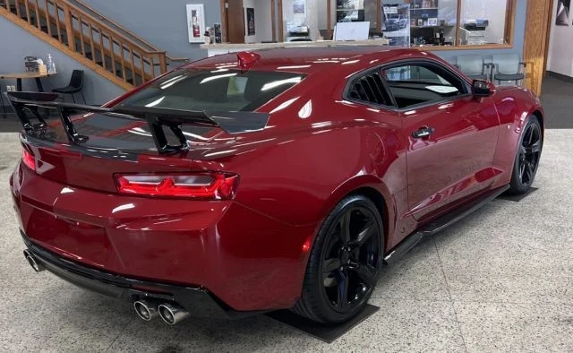 2018 Chevrolet Camaro SS 6th Gen - Image 7 of 17