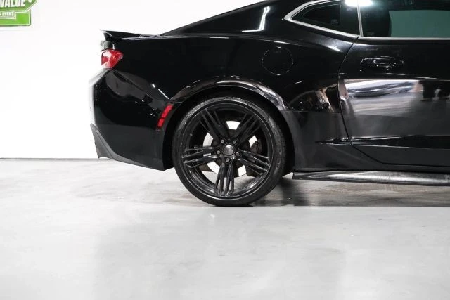 2018 Chevrolet Camaro SS 6th Gen - Image 15 of 21