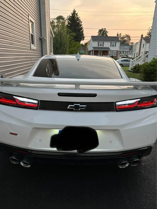 2018 Chevrolet Camaro SS 6th Gen - Image 2 of 7