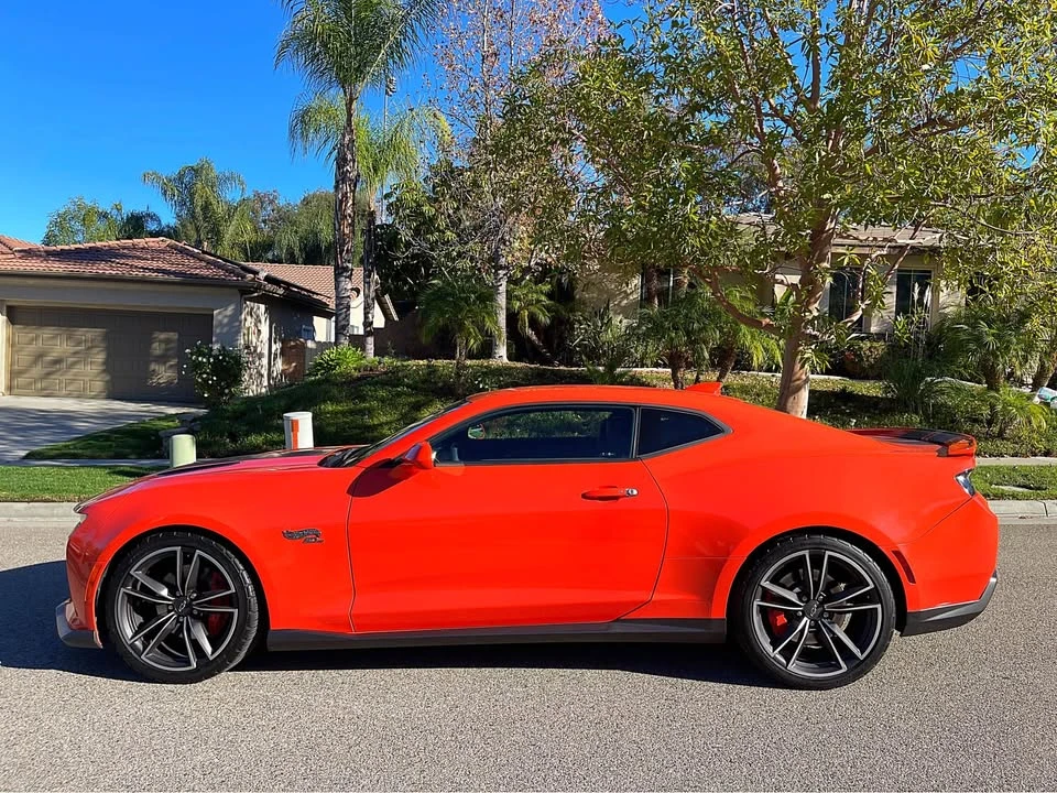 2018 Chevrolet Camaro SS 6th Gen - Image 12 of 20