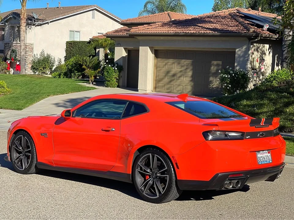2018 Chevrolet Camaro SS 6th Gen - Image 14 of 20