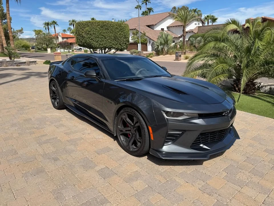 2018 Chevrolet Camaro SS 6th Gen - Image 3 of 12