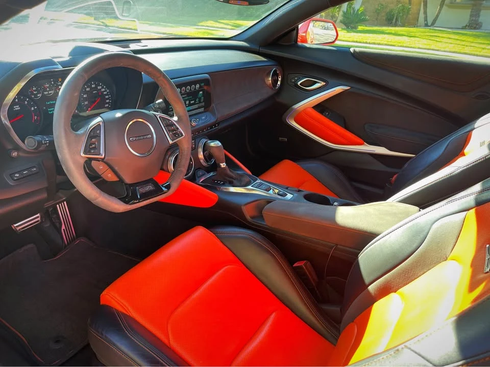2018 Chevrolet Camaro SS 6th Gen - Image 16 of 20