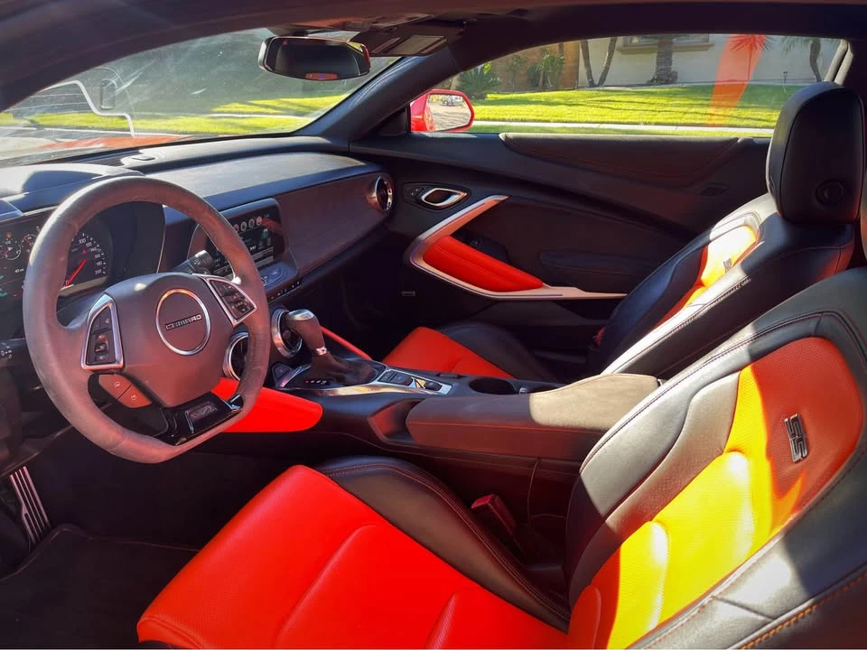 2018 Chevrolet Camaro SS 6th Gen - Image 15 of 20