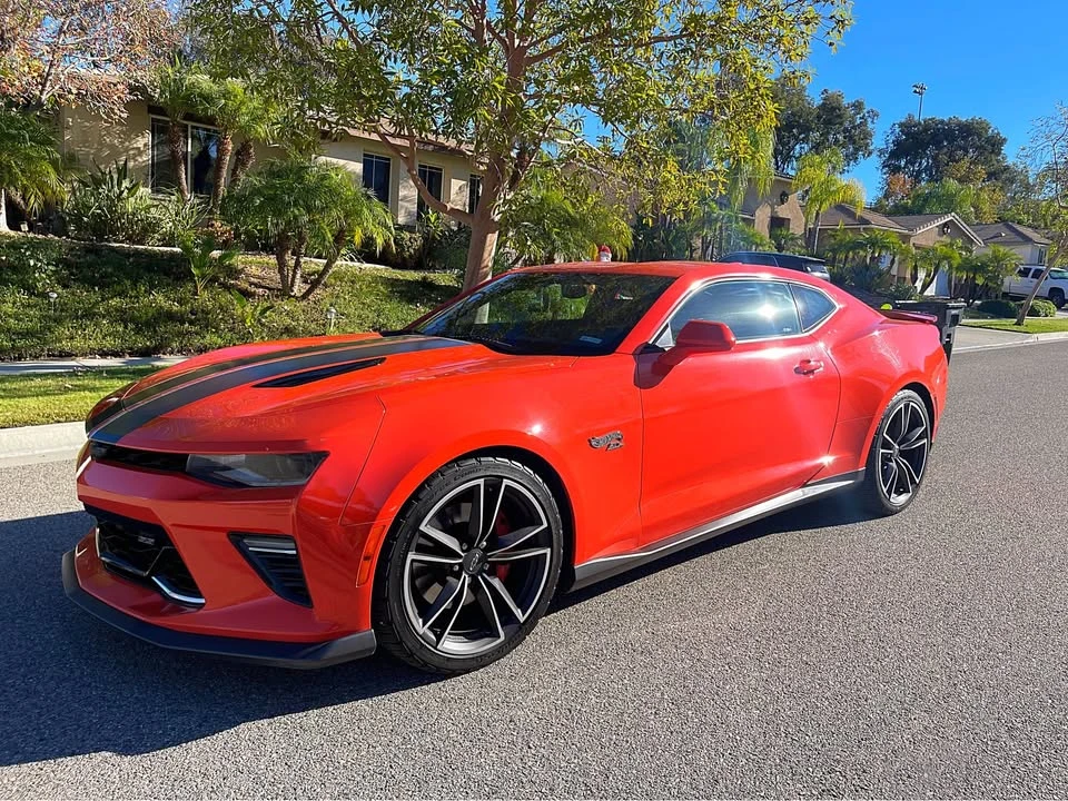 2018 Chevrolet Camaro SS 6th Gen - Image 10 of 20