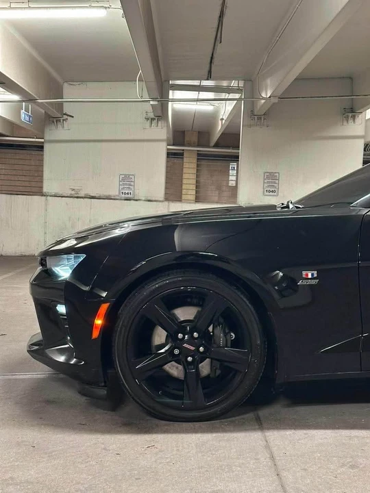 2018 Chevrolet Camaro SS 6th Gen - Image 3 of 7