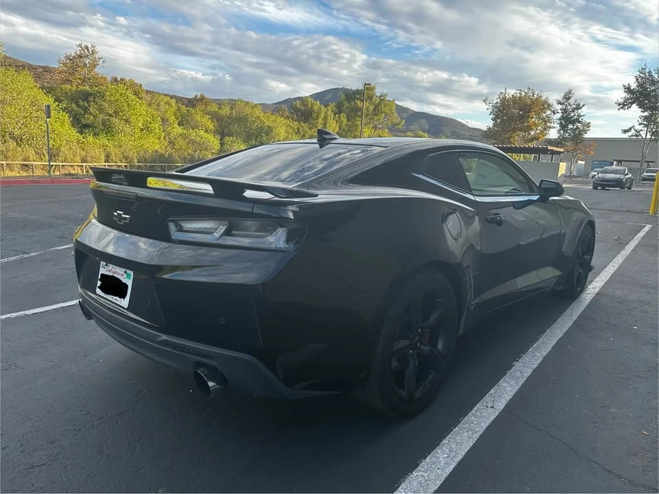 2018 Chevrolet Camaro SS 6th Gen - Image 5 of 18