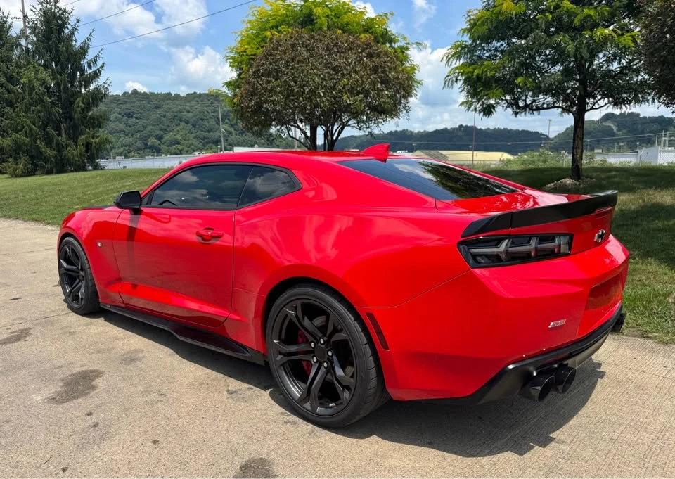 2018 Chevrolet Camaro SS 6th Gen - Image 4 of 18