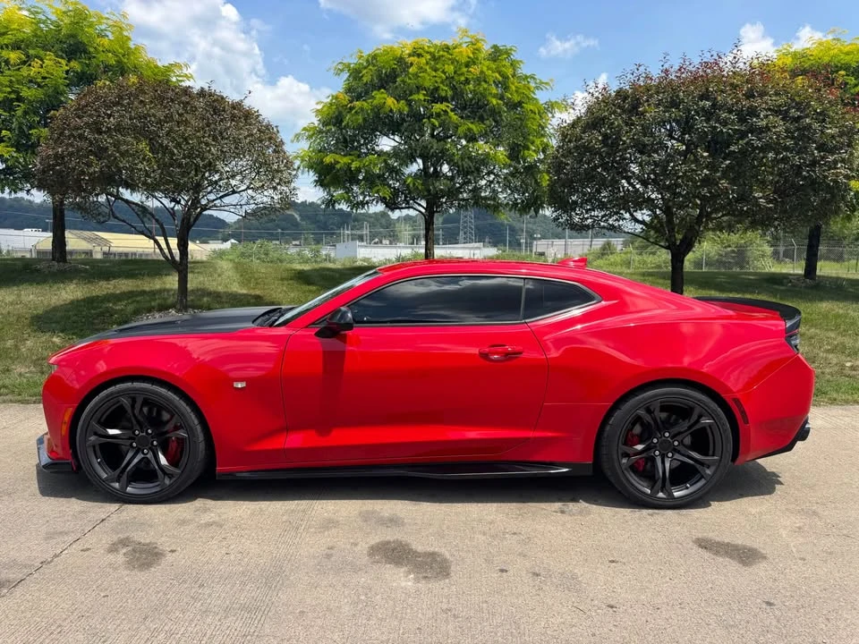 2018 Chevrolet Camaro SS 6th Gen - Image 5 of 18