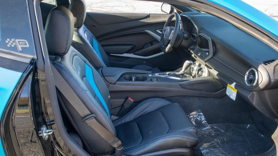 2018 Chevrolet Camaro SS 6th Gen - Image 5 of 12