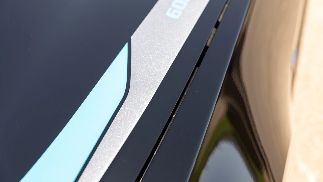 2018 Chevrolet Camaro SS 6th Gen - Image 25 of 31