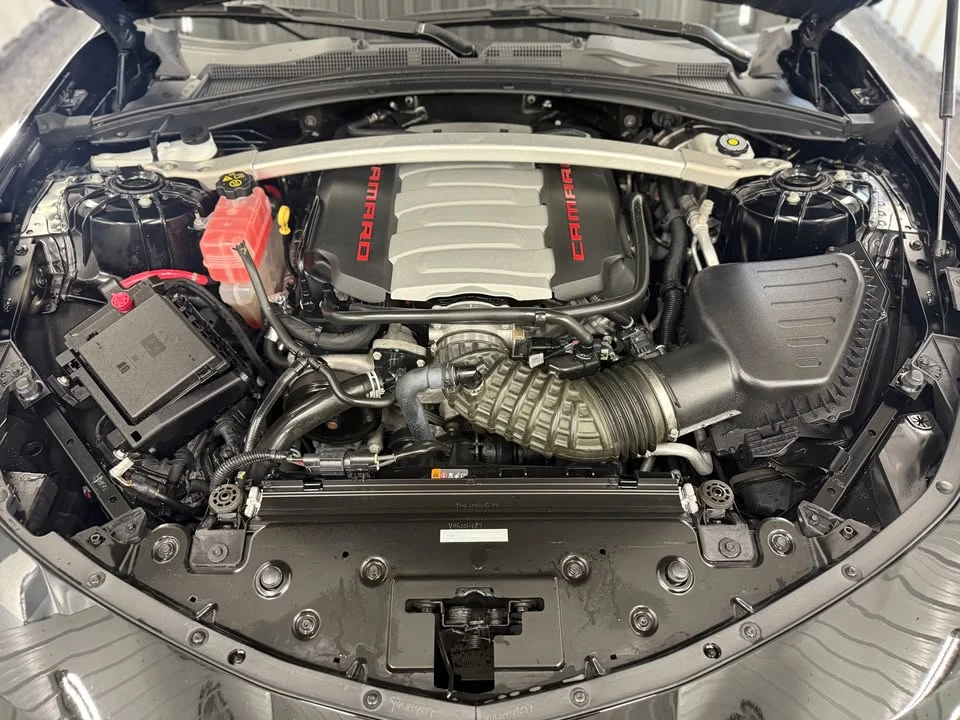 2018 Chevrolet Camaro SS 6th Gen - Image 5 of 20