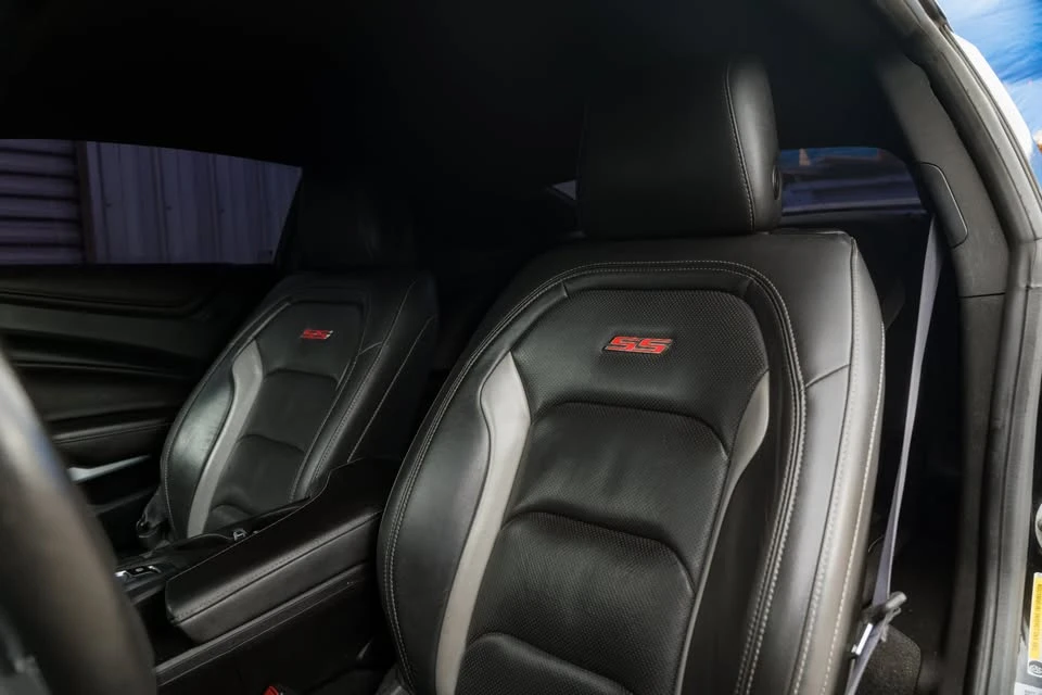 2018 Chevrolet Camaro SS 6th Gen - Image 15 of 20