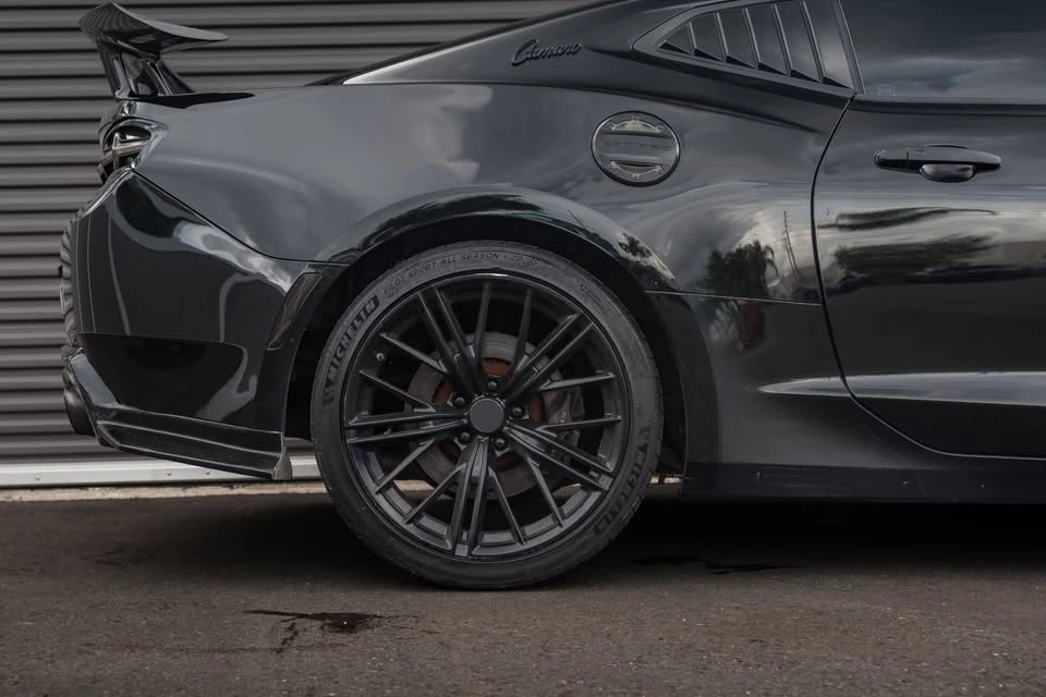 2018 Chevrolet Camaro SS 6th Gen - Image 4 of 20