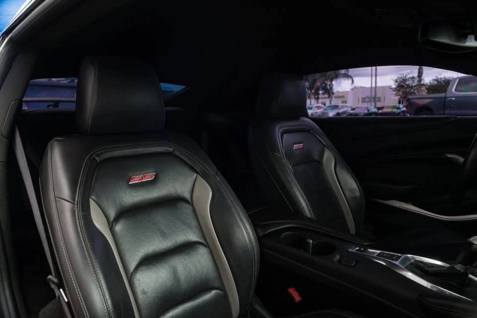 2018 Chevrolet Camaro SS 6th Gen - Image 19 of 20