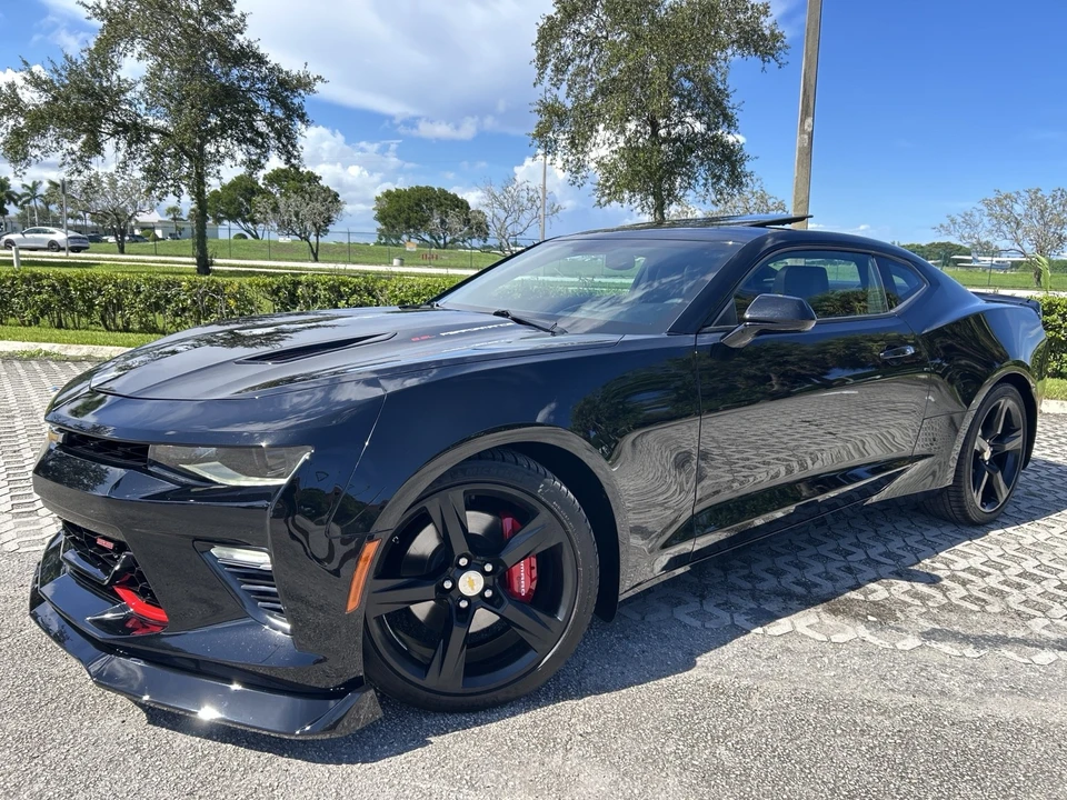 2018 Chevrolet Camaro SS 6th Gen - Image 11 of 21