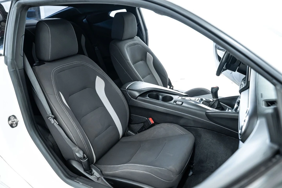2018 Chevrolet Camaro SS 6th Gen - Image 23 of 31