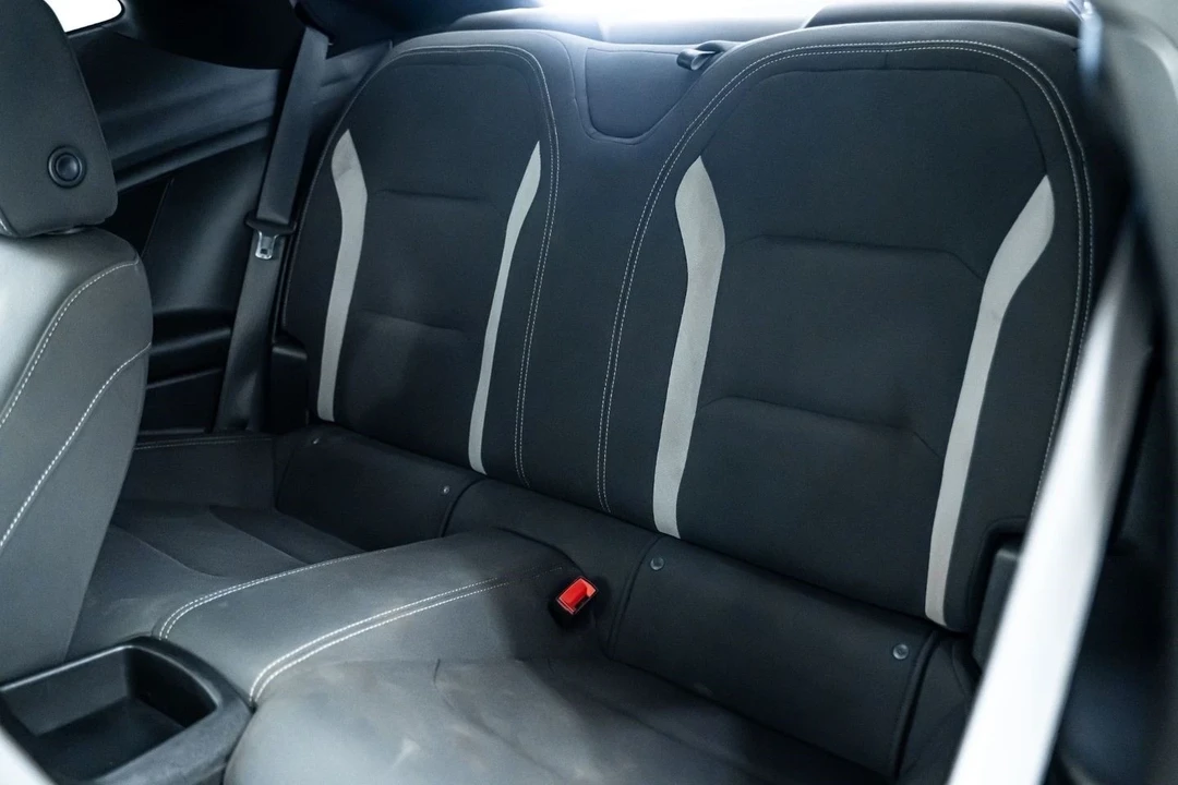 2018 Chevrolet Camaro SS 6th Gen - Image 18 of 21