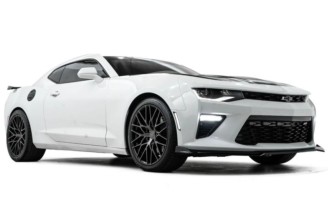 2018 Chevrolet Camaro SS 6th Gen - Image 8 of 31