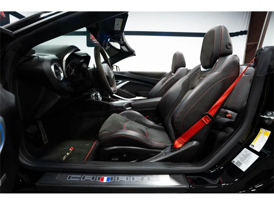 2018 Chevrolet Camaro ZL1 6th Gen - Image 20 of 31