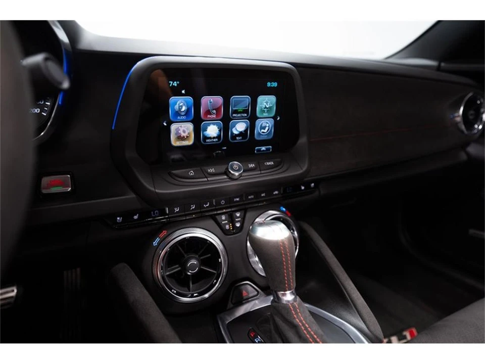 2018 Chevrolet Camaro ZL1 6th Gen - Image 24 of 31