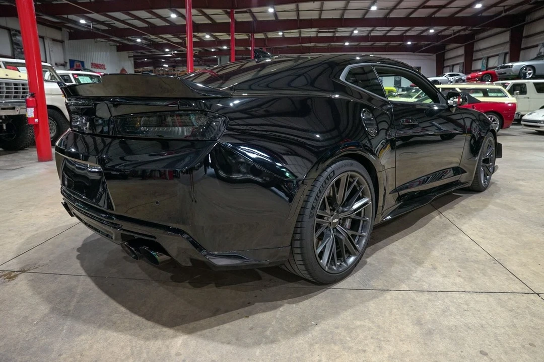 2018 Chevrolet Camaro ZL1 6th Gen - Image 8 of 31