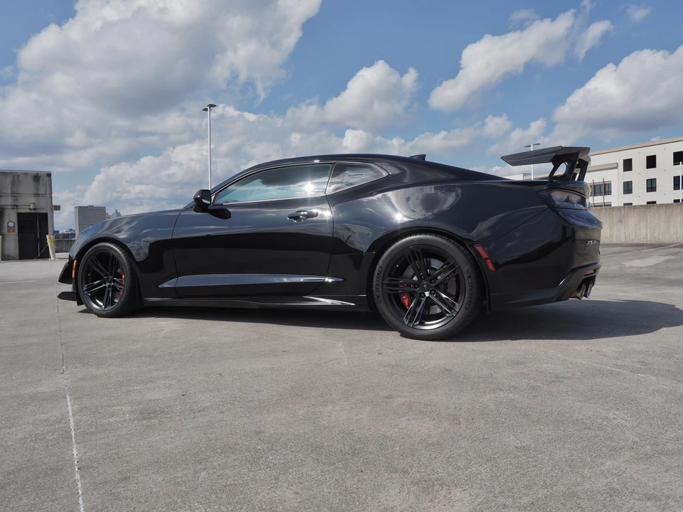 2018 Chevrolet Camaro ZL1 6th Gen - Image 31 of 31
