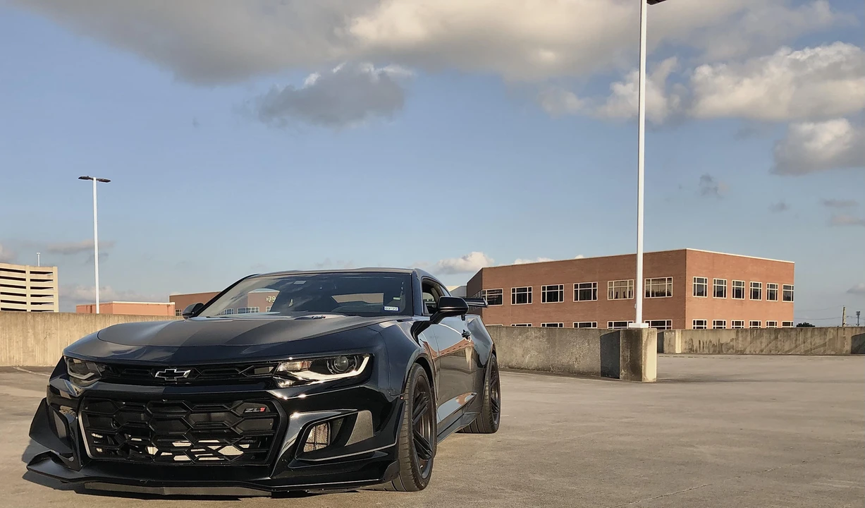 2018 Chevrolet Camaro ZL1 6th Gen - Image 12 of 31