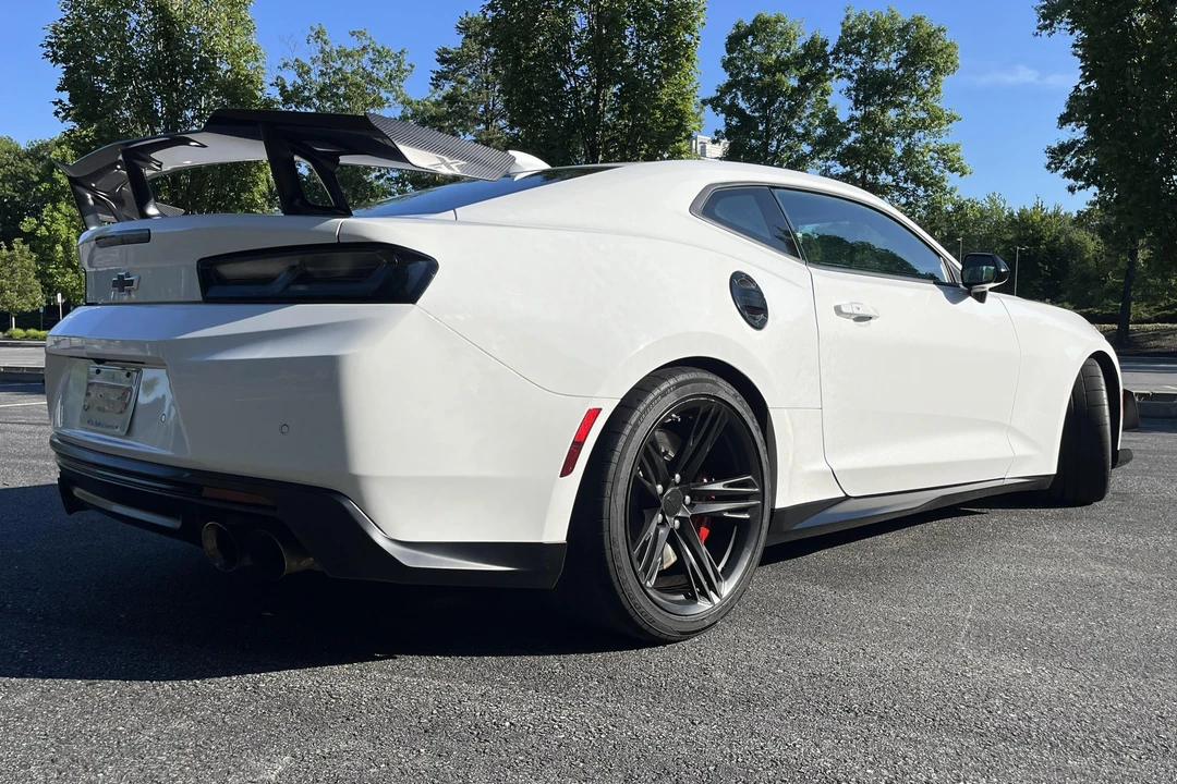 2018 Chevrolet Camaro ZL1 6th Gen - Image 4 of 31