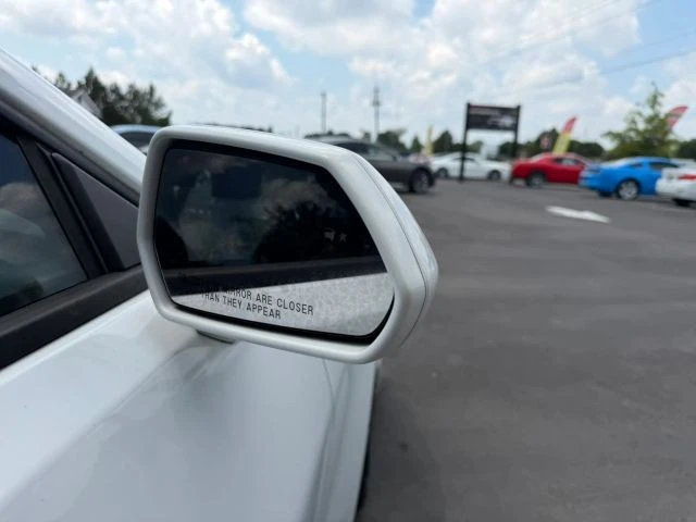 2018 Chevrolet Camaro ZL1 6th Gen - Image 14 of 31