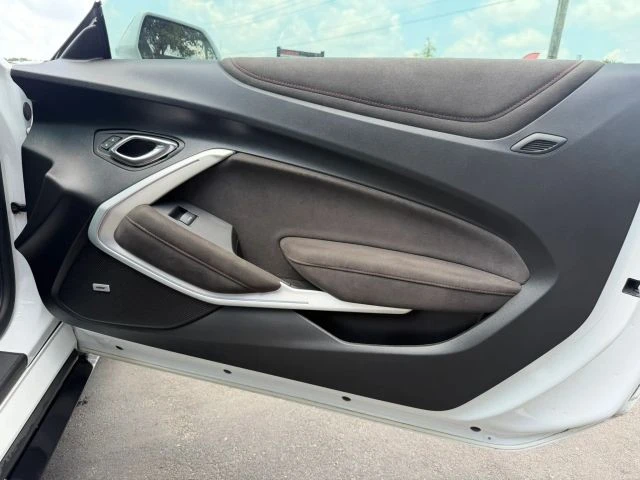 2018 Chevrolet Camaro ZL1 6th Gen - Image 15 of 31
