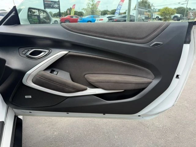 2018 Chevrolet Camaro ZL1 6th Gen - Image 16 of 31
