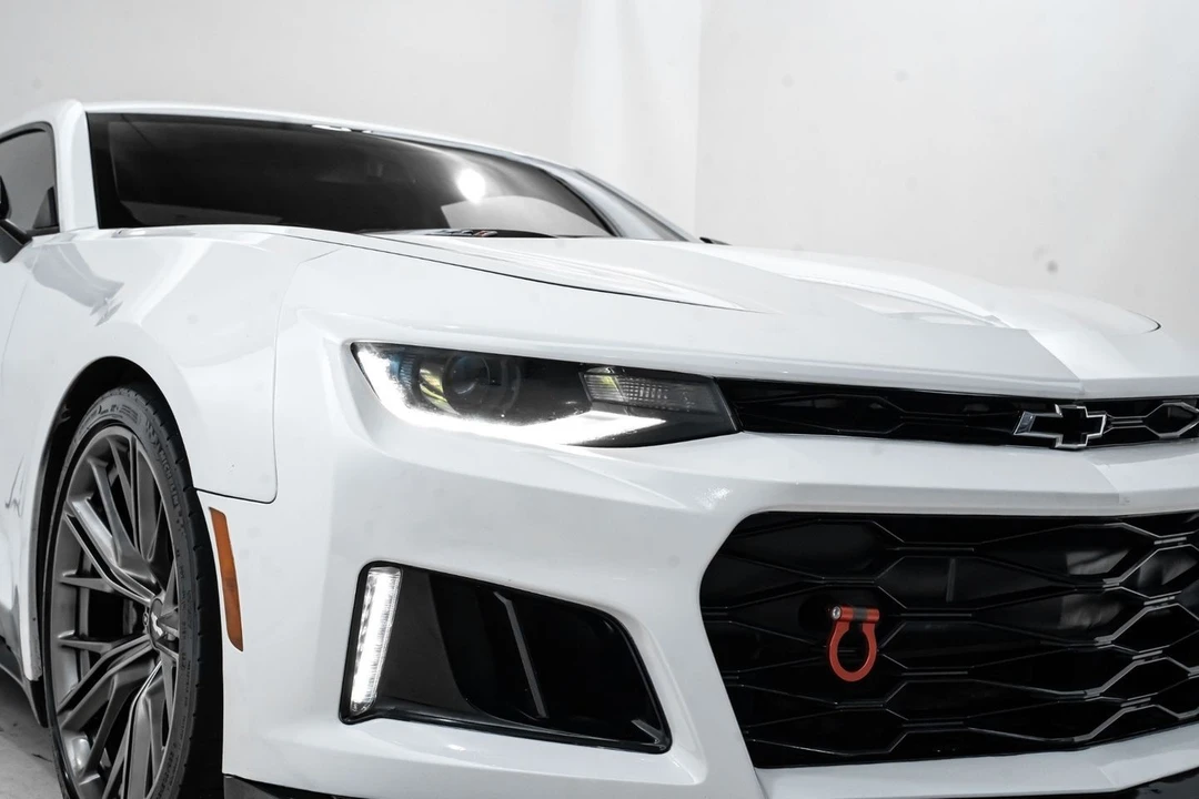 2018 Chevrolet Camaro ZL1 6th Gen - Image 17 of 31
