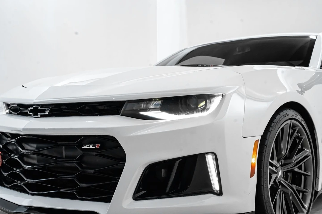 2018 Chevrolet Camaro ZL1 6th Gen - Image 18 of 31