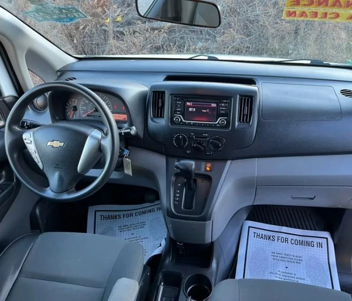 2018 Chevrolet Express - Image 11 of 12