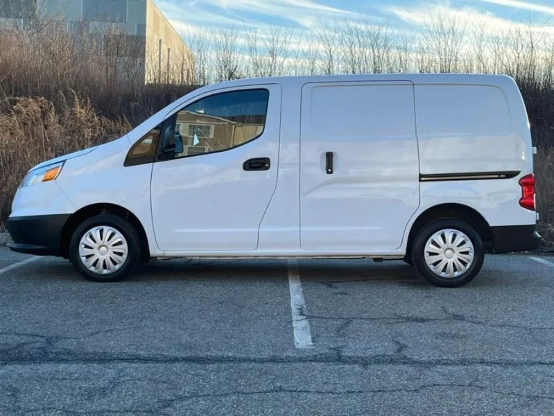 2018 Chevrolet Express - Image 4 of 12