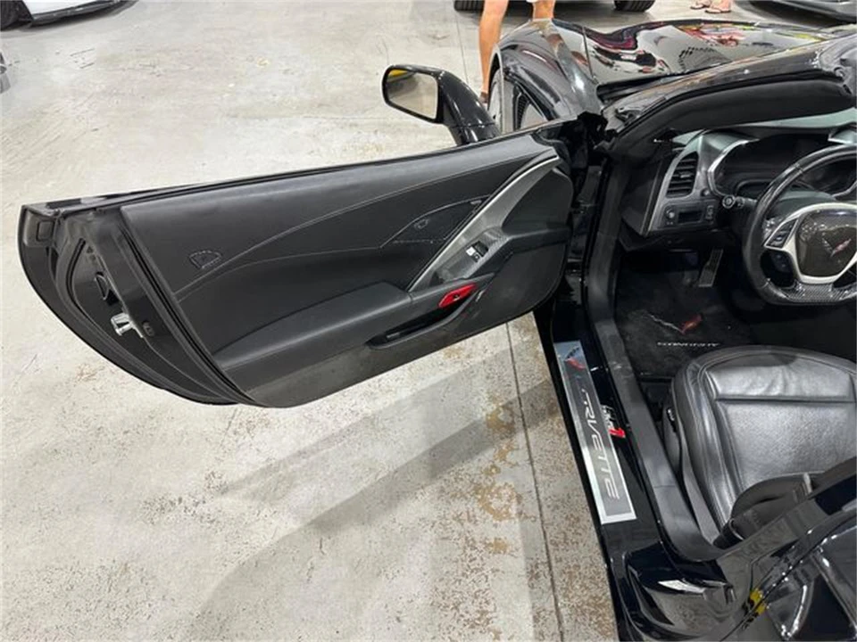 2018 Chevrolet Corvette C7 - Image 18 of 30