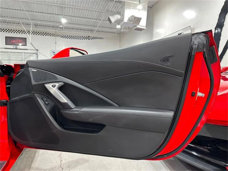 2018 Chevrolet Corvette C7 - Image 16 of 30