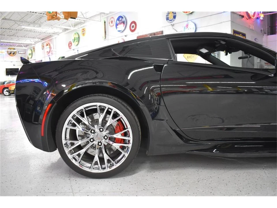 2018 Chevrolet Corvette C7 - Image 8 of 31