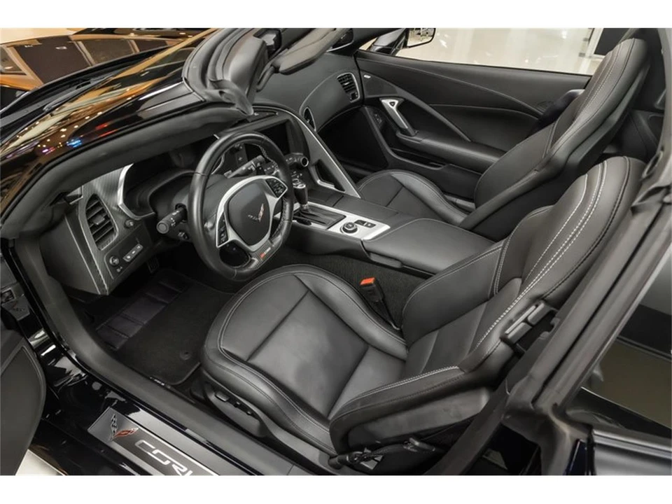 2018 Chevrolet Corvette C7 - Image 2 of 31