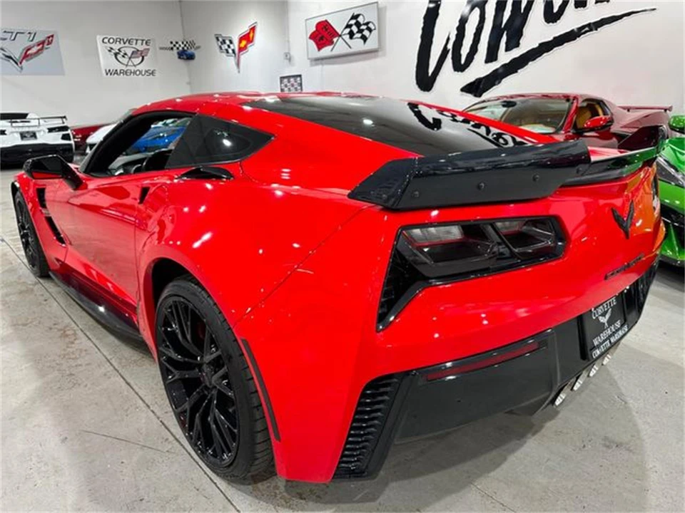 2018 Chevrolet Corvette C7 - Image 4 of 30