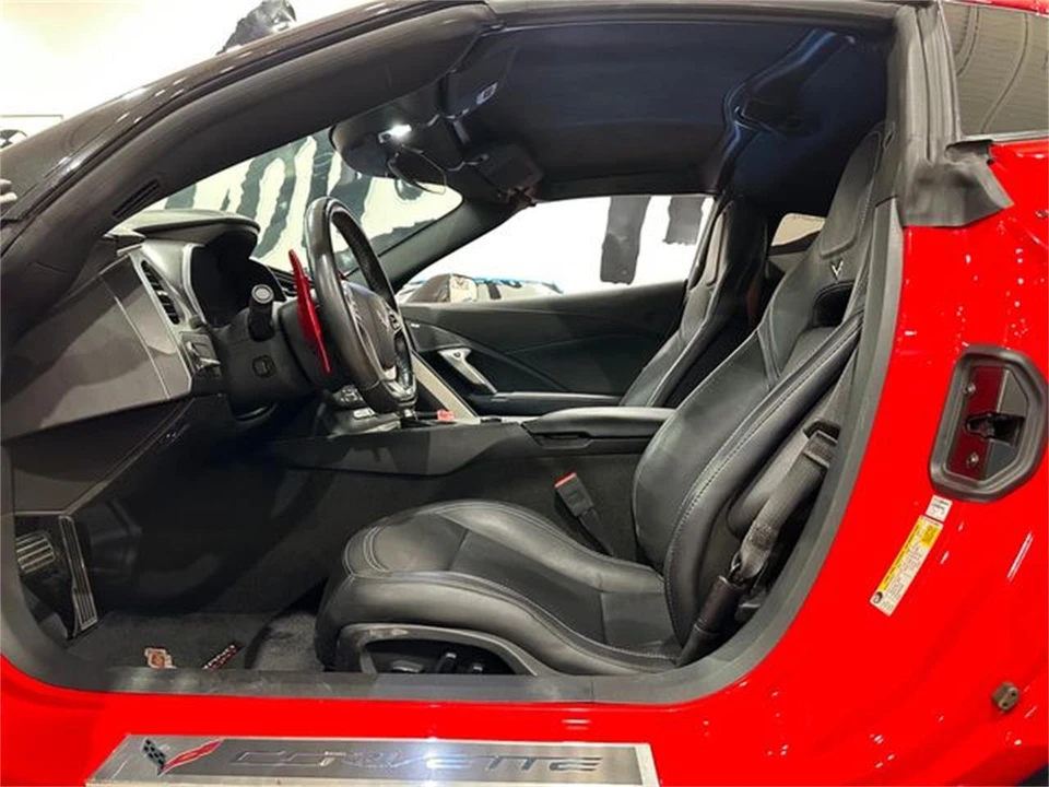 2018 Chevrolet Corvette C7 - Image 6 of 30