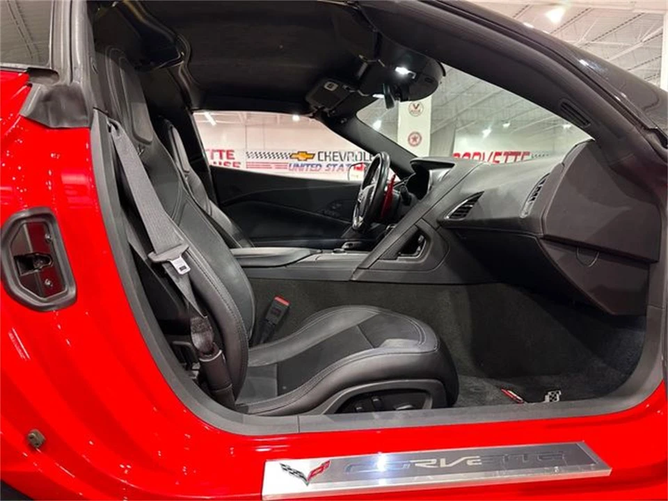2018 Chevrolet Corvette C7 - Image 7 of 30