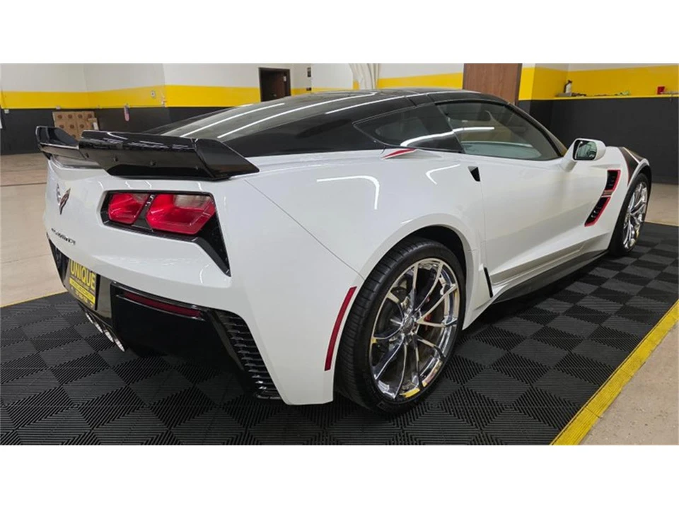 2018 Chevrolet Corvette C7 - Image 13 of 31